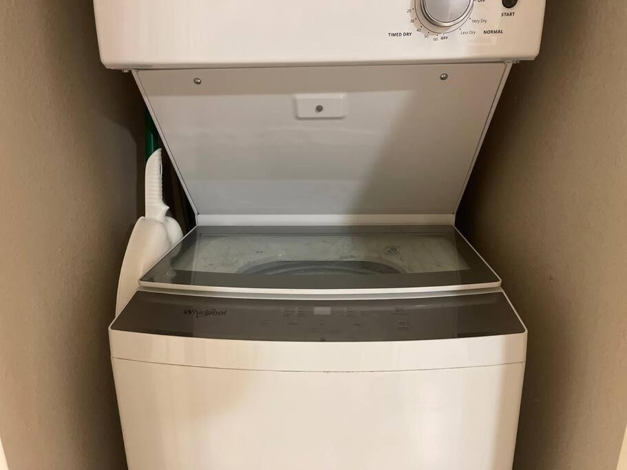Luxury 2 Bedroom Near Tmc, Downtown, Museum District, Galleria, Medical Center Apartamento Houston